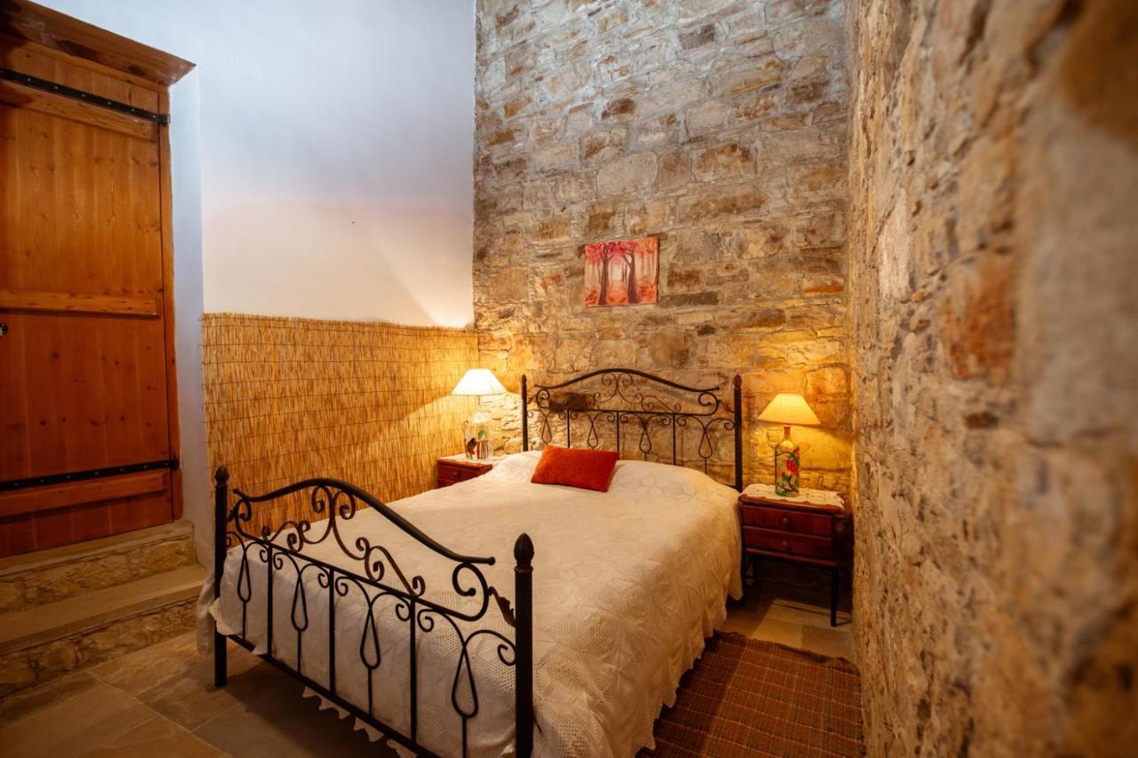 Constantias Stone Houses Lofou Dış mekan fotoğraf