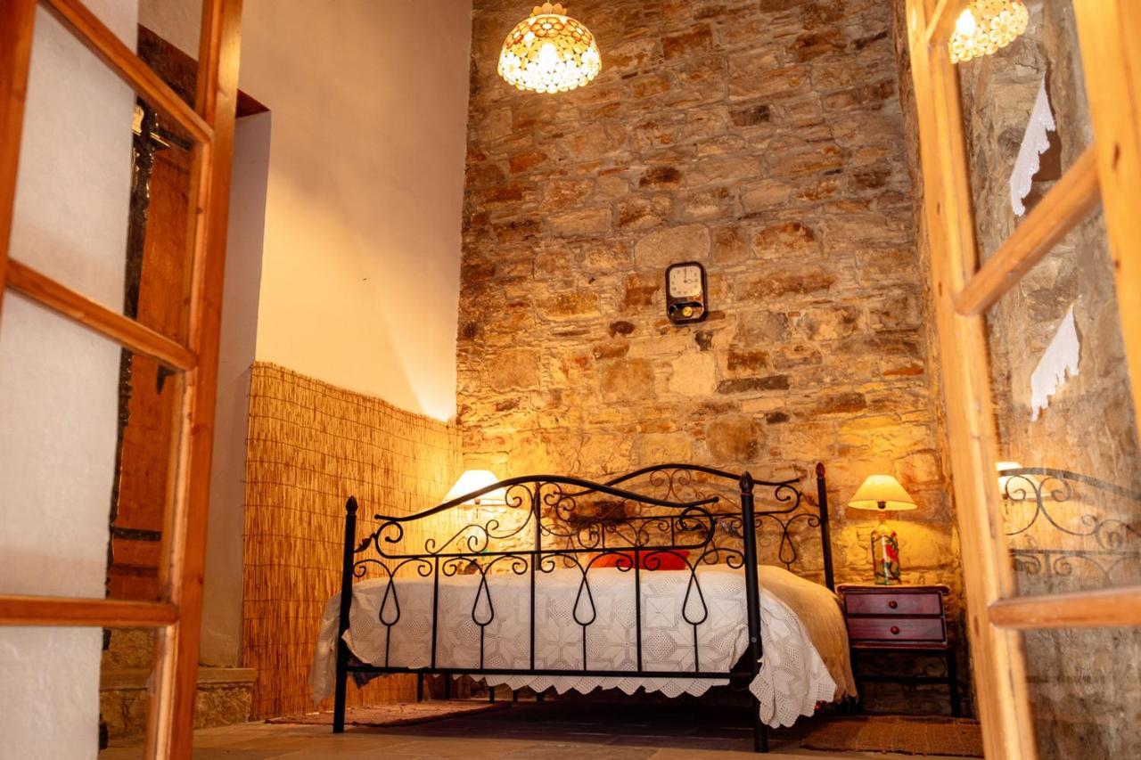 Constantias Stone Houses Lofou Dış mekan fotoğraf